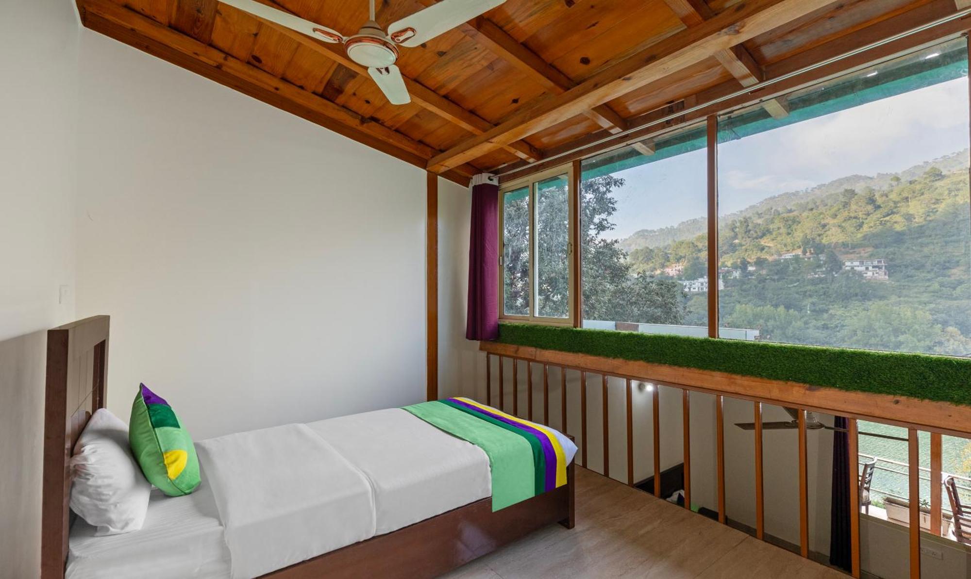 Treebo Olive Lake View Inn June Estate Bhīm Tāl Exteriör bild